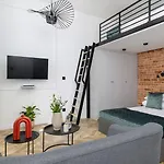 Balcony - Kazimierz- 41 Starowislna Street * كراكوفيا