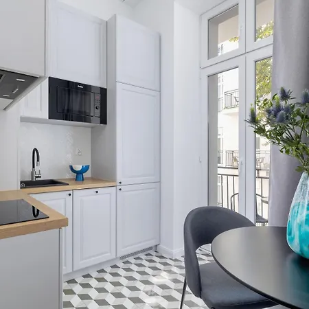Apartment Graphite Ap With Balcony By Square - Old Town Krakow